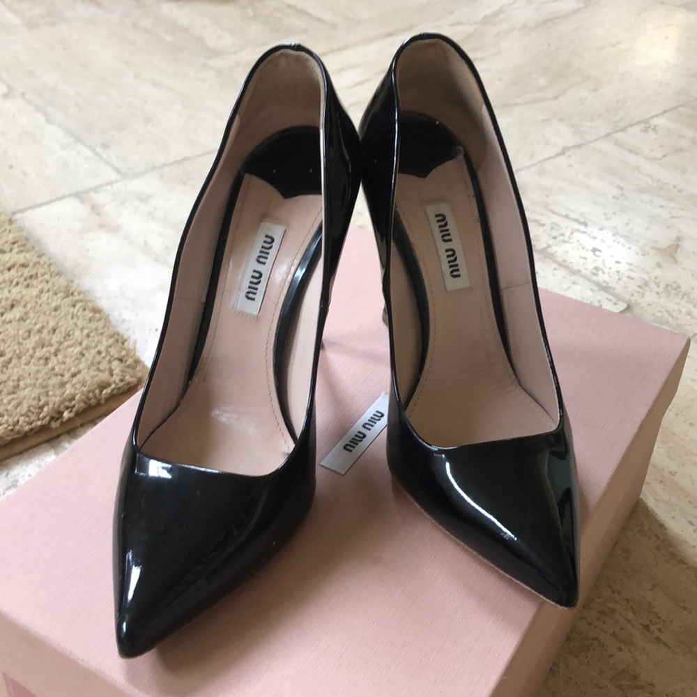 Miu Miu patent leather glitter bottom pumps